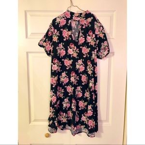 Keyhole high neck dress!